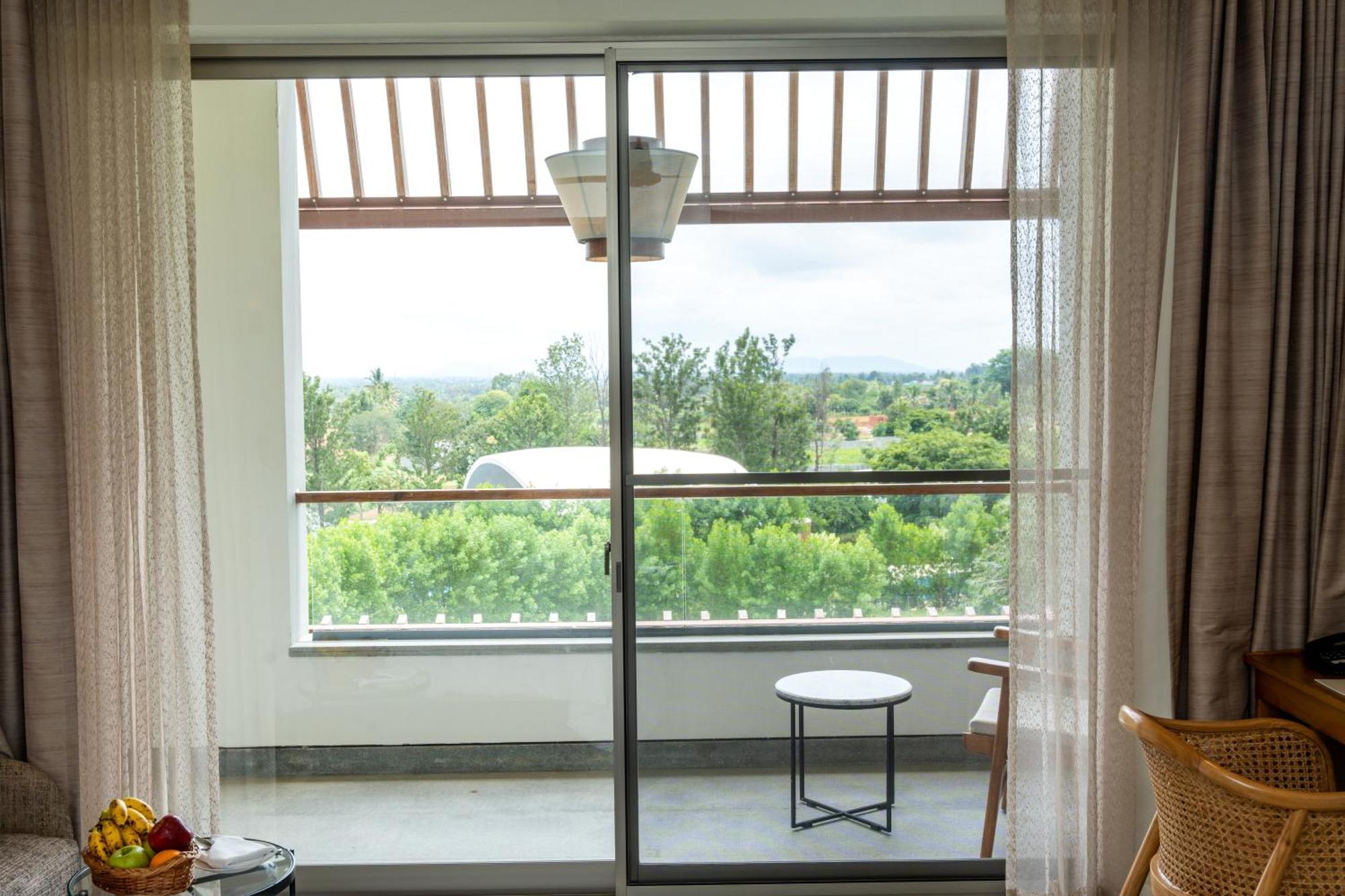 Oro The Estates, Nandi Hills Hotel Nandigunda Bagian luar foto