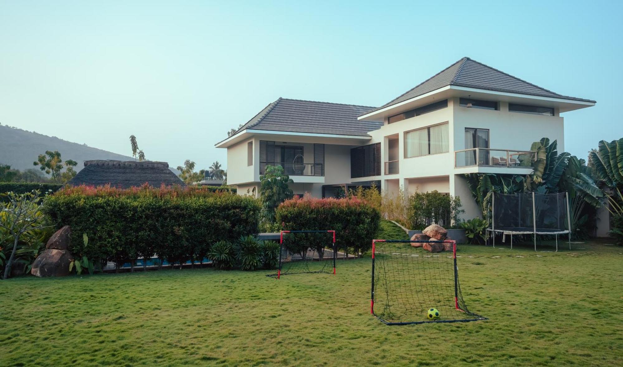 Oro The Estates, Nandi Hills Hotel Nandigunda Bagian luar foto